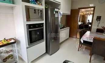 Imagem 7: Apartamento 3 dormitórios, sendo 3 suítes, área de lazer completa, 2 vagas de garagem priv