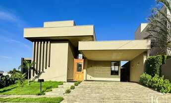 Imagem 2: Linda casa com excelente acabamento no Recanto do Lago