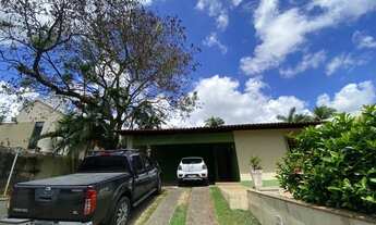 Imagem 2: Linda casa em Apipucos com Piscina 4 quartos