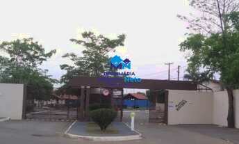 Imagem 2: Casa em condomínio fechado