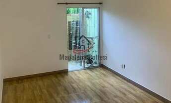 Imagem 4: Apartamento para Venda em Mogi das Cruzes, Vila Santana, 2 dormitórios, 1 banheiro, 1 vaga