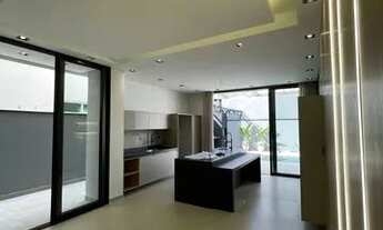 Imagem 7: Casa de condomínio sobrado para venda tem 270 metros quadrados com 3 quartos