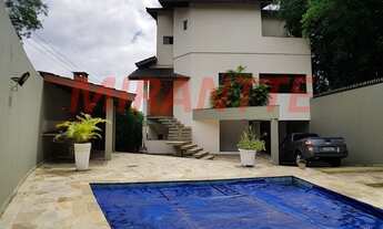 Imagem: Sobrado para venda possui 4 quartos sendo