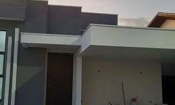 Imagem: Linda casa de 3 dormitórios em condoninio