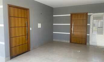 Imagem 4: BELÍSSIMA E AGRADÁVEL CASA, COM COZINHA PLANEJADA E CLOSET, TODA NO PORCELANATO, EM TAGUAT