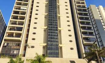 Imagem: Flat pe na areia em piedade