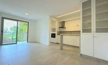 Imagem 6: Imóvel para aluguel possui 80 metros quadrados com 2 quartos em João Paulo - Florianópolis