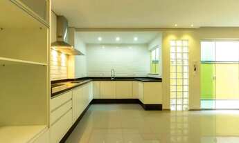 Imagem 5: Sobrado para venda em Vila Palmeiras com 3 quartos, sendo 3 suítes , 240m²