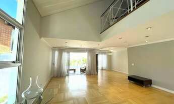 Imagem 2: Casa à venda e para alugar em Santana de Parnaíba, Alphaville, com 4 quartos, com 380 m²