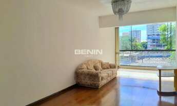 Imagem 7: ALUGA amplo apto SEMI MOBILIADO de 02 quartos, 96m² privativos, com sacada no Centro de Ca