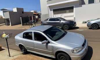 Imagem 7: Astra 2002 Casa com 1 vaga na garagem