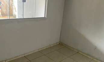 Imagem 3: ALUGO KITNET Casa com 1 dormitório