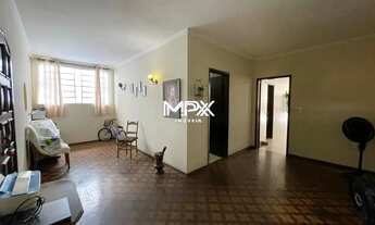 Imagem 2: Casa à venda em Piracicaba, Higienópolis, com 3 quartos, com 215.3 m²