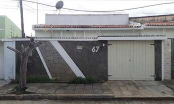 Imagem 2: Excelente Casa entre Pajuçara e o Poço! Confira!