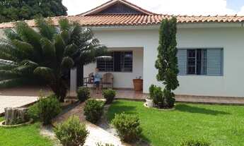 Imagem: Casa à venda, 4 quartos, 1 suíte, 3 vagas