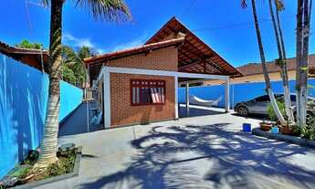 Imagem: Casa com piscina em Boracéia