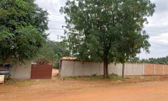 Imagem: Vendo 2 terrenos juntos com 1 casa