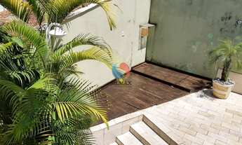 Imagem 2: Imponente Sobrado à venda com 5 dormitórios sendo 1 suíte master, acabamento todo em mármo