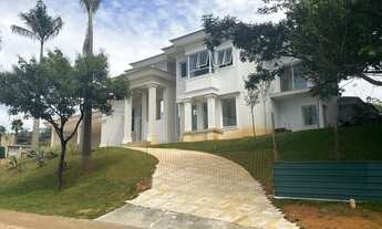 Imagem 5: Casa no condomínio Fazenda da Grama, em fase final de obras