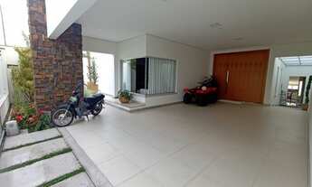 Imagem 2: Casa para venda tem 300 metros quadrados com 3 quartos em Jardins de Eunápolis - Eunápolis