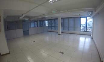 Imagem 5: SALA AÉREA NO ED. CENTRO EXEC. WALTER SOBIESIAK