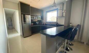 Imagem 5: Casa 2 dormitórios sendo 1 suíte reformada/ com varanda com churrasqueira- Guarujá