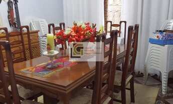 Imagem 2: Térrea para venda possui 350 metros quadrados com 3 quartos