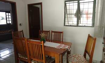 Imagem 2: Casa em Bairro - Prestes de Barros