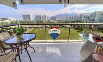 Imagem 3: Apartamento com 2 dormitórios à venda, 89 m² por R$ 685.000,00 - Barra da Tijuca - Rio de