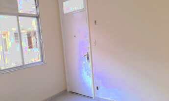 Imagem 4: Alugo apartamento sala quarto Centro