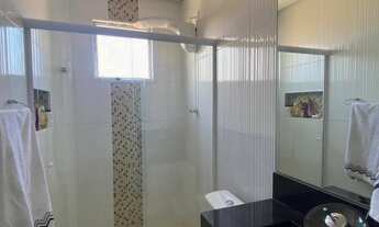 Imagem 4: Casa 2 dormitórios sendo 1 suíte reformada/ com varanda com churrasqueira- Guarujá