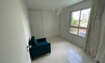 Imagem 4: Apartamento para Venda em Aracaju, Treze de Julho, 3 dormitórios, 3 suítes, 2 banheiros, 2