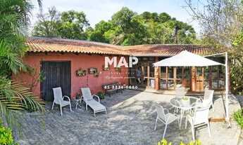 Imagem 3: Casa de 400m² com 3 quartos em Santa Felicidade