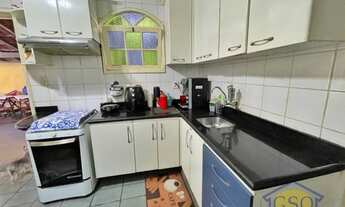 Imagem 3: Casa com 3 Q, piscina ,em P.R Laranjeiras