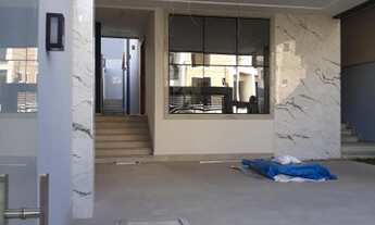 Imagem 3: Casa para venda possui 235 metros quadrados com 2 quartos em Jardim Belvedere - Volta Redo