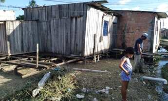 Imagem 3: Casa simples com terreno grande