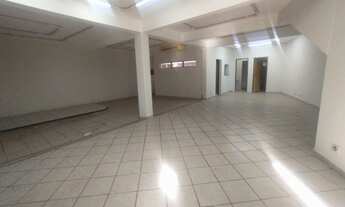 Imagem 2: Salão ao lado da Av. Octavio Pinheiro Brisola