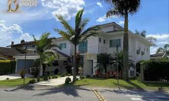 Imagem 2: Maravilhosa casa moderna no condomínio Golf Village