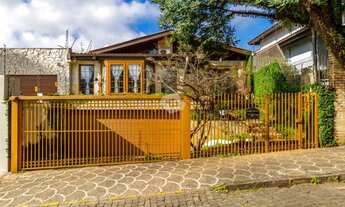 Imagem: FRENTE AO CLUBE COMERCIAL, NO CORAÇÃO