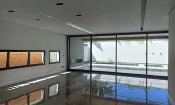 Imagem 2: Casa de condomínio sobrado para aluguel com 420 metros quadrados com 5 quartos