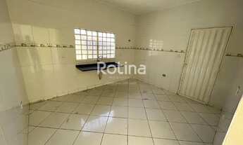 Imagem 4: Casa para alugar, 2 quartos, 1 suíte, 2 vagas, Santa Rosa - Uberlândia/MG - R$ 1.300,00