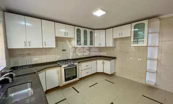 Imagem 2: Cód.: 13757 - Casa com 03 suítes e planejados com 02 vagas. Campestre, Santo André