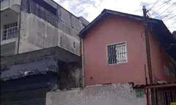 Imagem: Duas casas no terreno alugadas e com renda