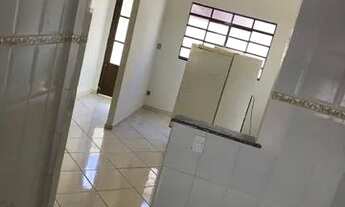 Imagem 5: Aluga-se Kitnet Casa com 1 dormitório