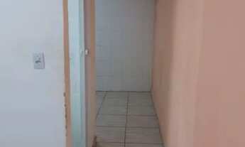 Imagem 2: Aluga se 2 cômodos em Taboão da Serra 550 reais