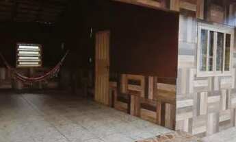 Imagem 2: Casa no Bairro Porto em São João do Itaperiú