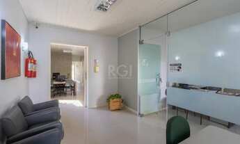 Imagem 3: Casa para Venda - 199.62m², 5 dormitórios, 15 vagas - Tristeza