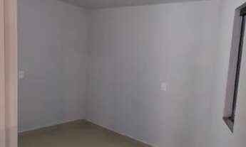 Imagem 6: Prédio Comercial Com Amplo Apartamento no Centro De Ivaiporã/PR