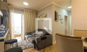 Imagem: Apartamento à Venda - Vila Galvão, 2 Quartos