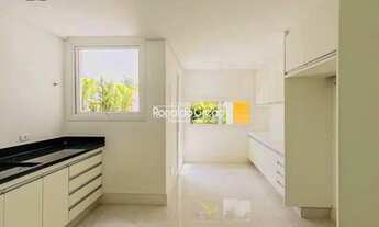 Imagem 5: 4 suítes , 1 master, 5 vagas, jardim privativo, Pisinca, 490m²